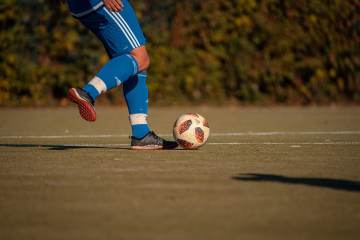 中国U17女足3比0胜印度晋级世界杯，黄沁怡刘雨希李启娴破门（配图示意）